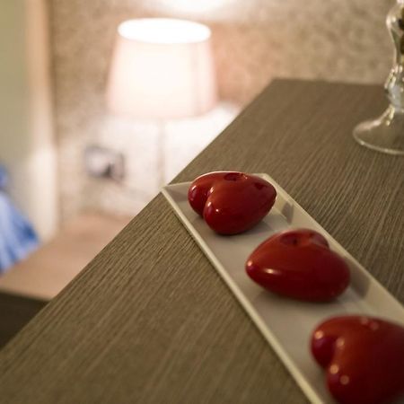 Mikale Rooms Rome Bagian luar foto