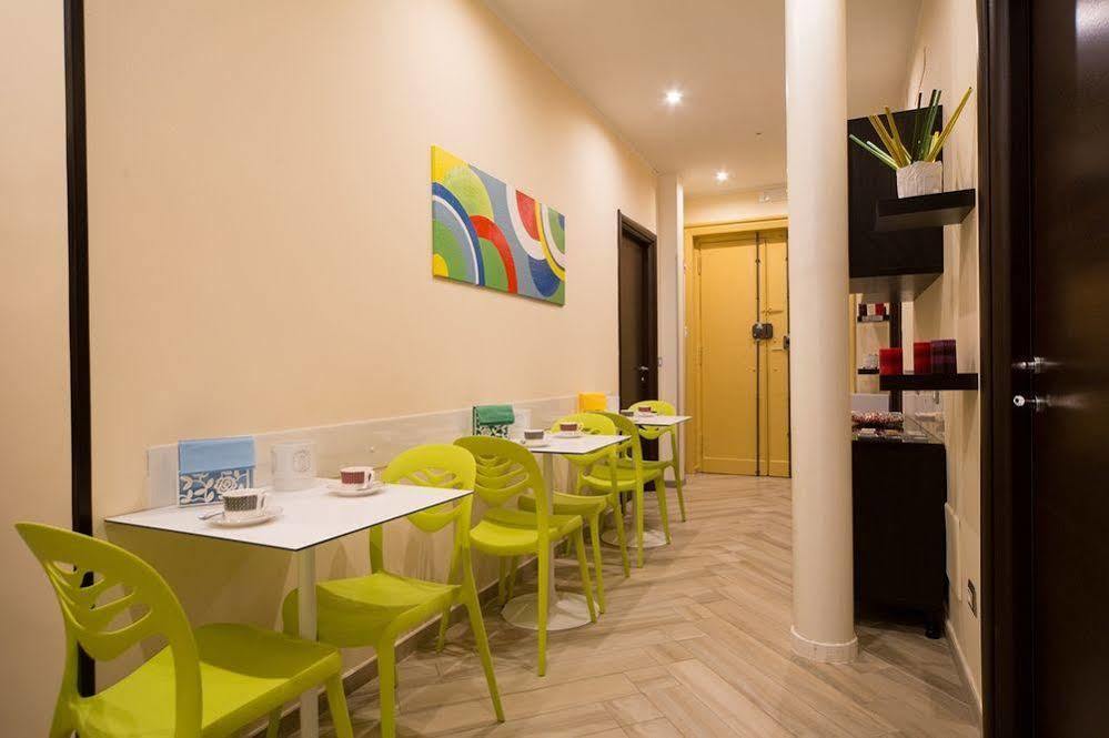 Mikale Rooms Rome Bagian luar foto