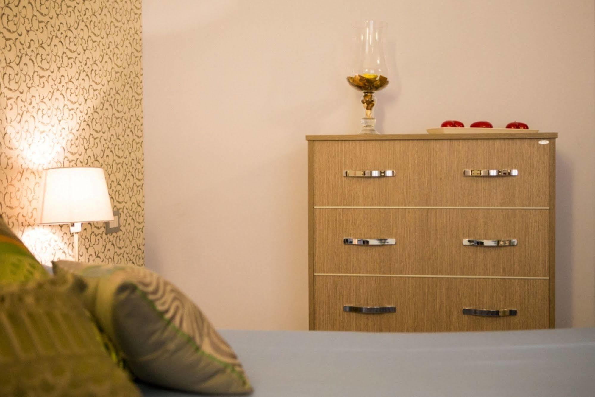 Mikale Rooms Rome Bagian luar foto